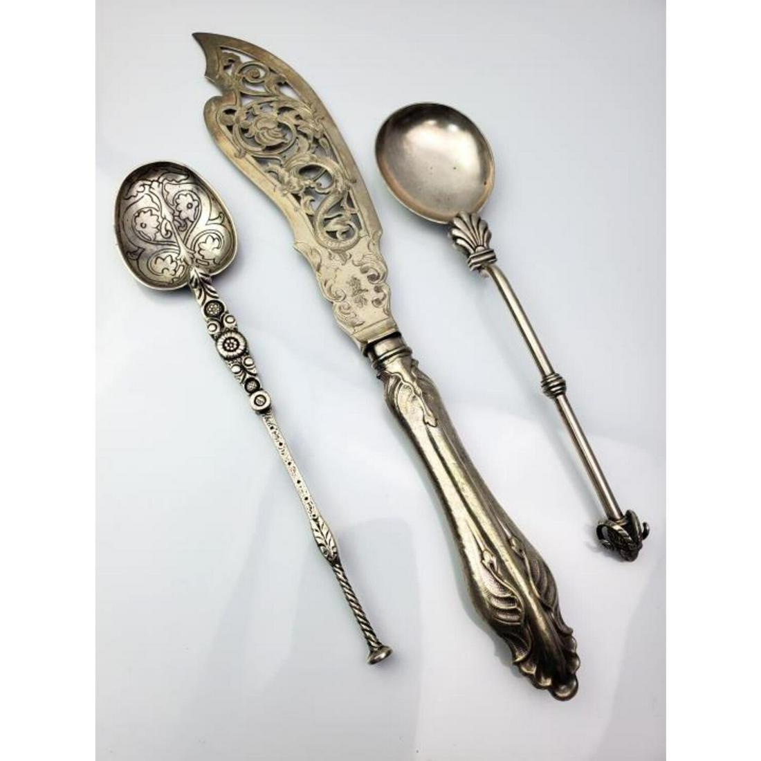 3 Antique Silver Items; English Silver & 800. (1 of 4)
