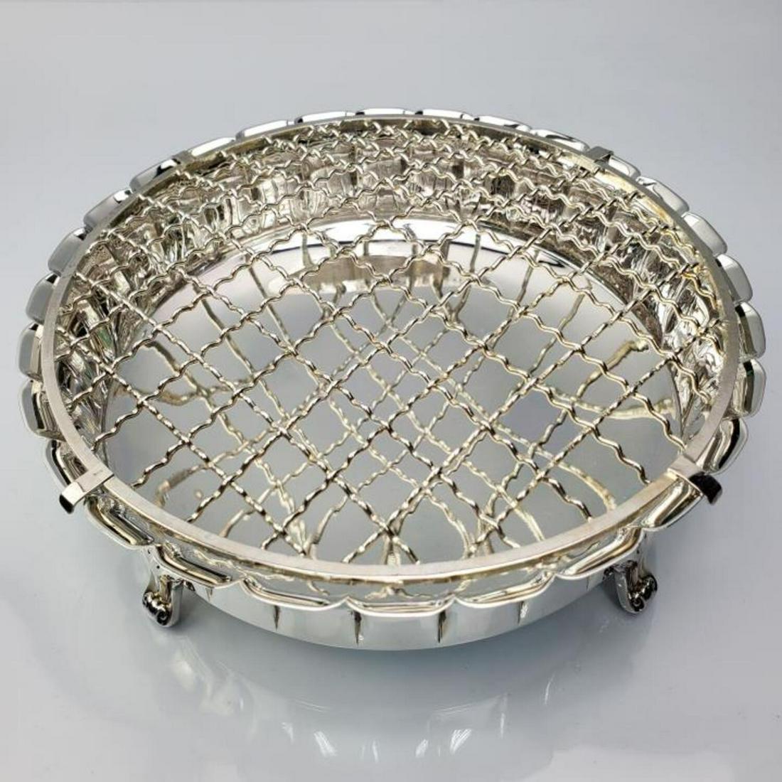 Sterling Silver Footed Rose Bowl by K. Uyeda. (1 of 5)