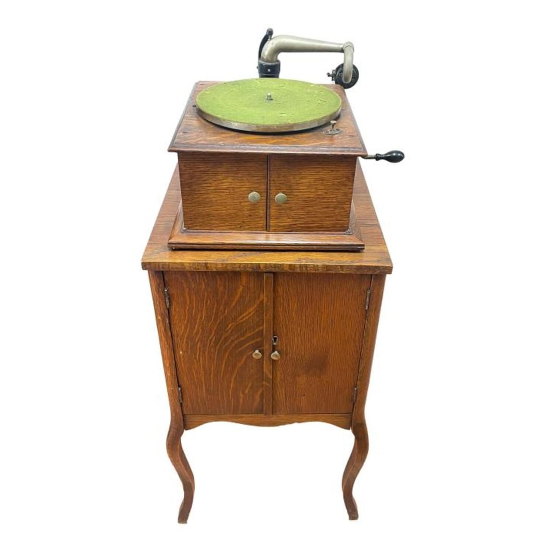 Antique Victor Record Player. Early 20th Century (1 of 7)