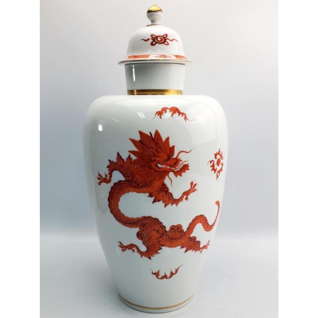 Meissen Large Covered Jar (1 of 6)