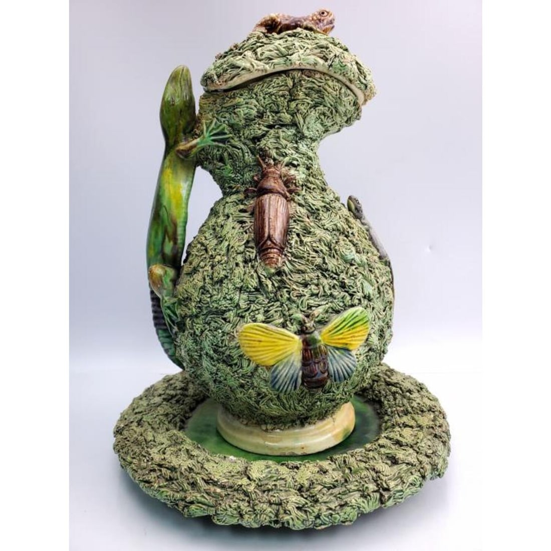 Rare Antique 3 Piece Palissy Style Lead-Glazed Ear (1 of 9)