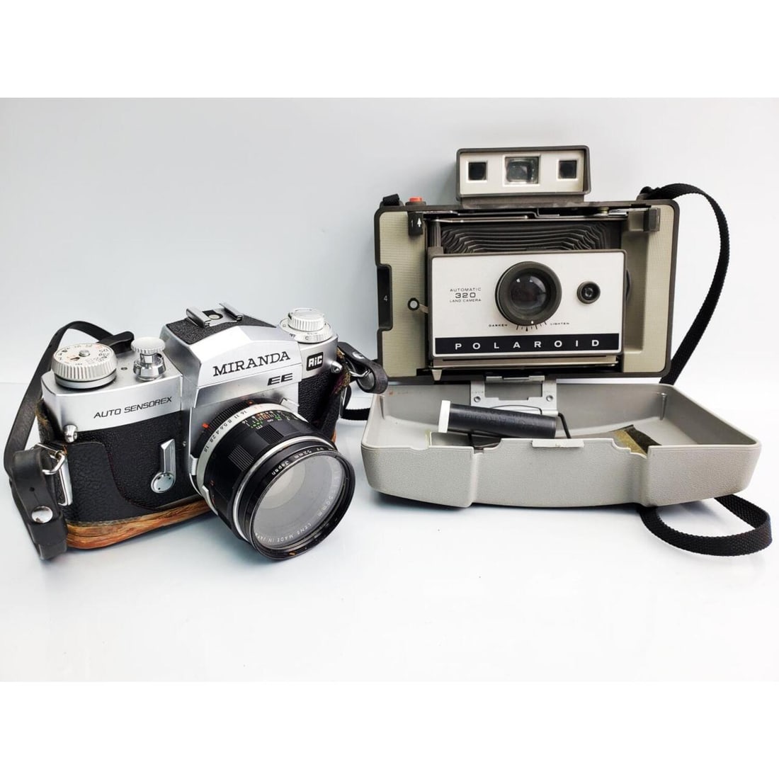 Vintage Lot of 2 Cameras (1 of 5)