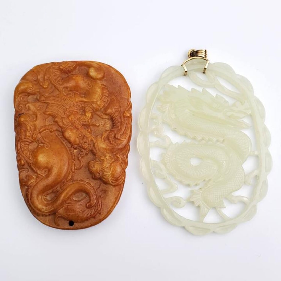 Lot of 2 Chinese Carved Jade Items w/ 14k Gold (1 of 4)