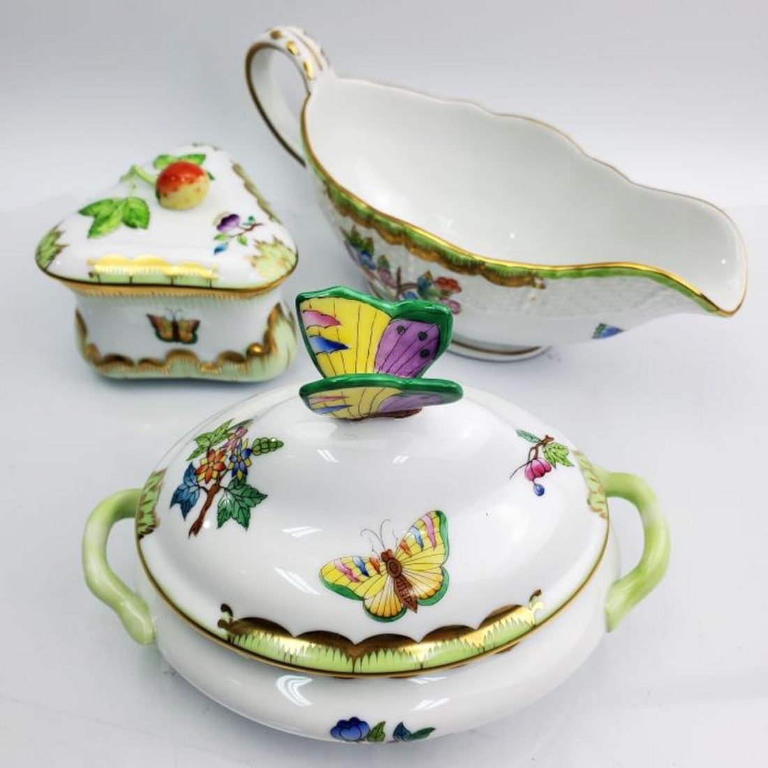 3 Herend Porcelain "Queen Victoria Green" Items (1 of 5)