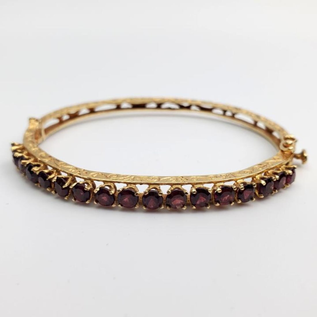 14K Gold & Probably Rubies Bangle Bracelet (1 of 4)