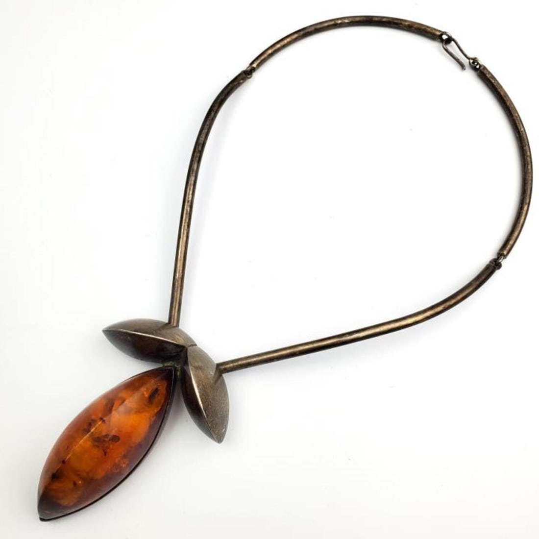 MCM Sterling Silver and Very Large Amber Necklace (1 of 3)