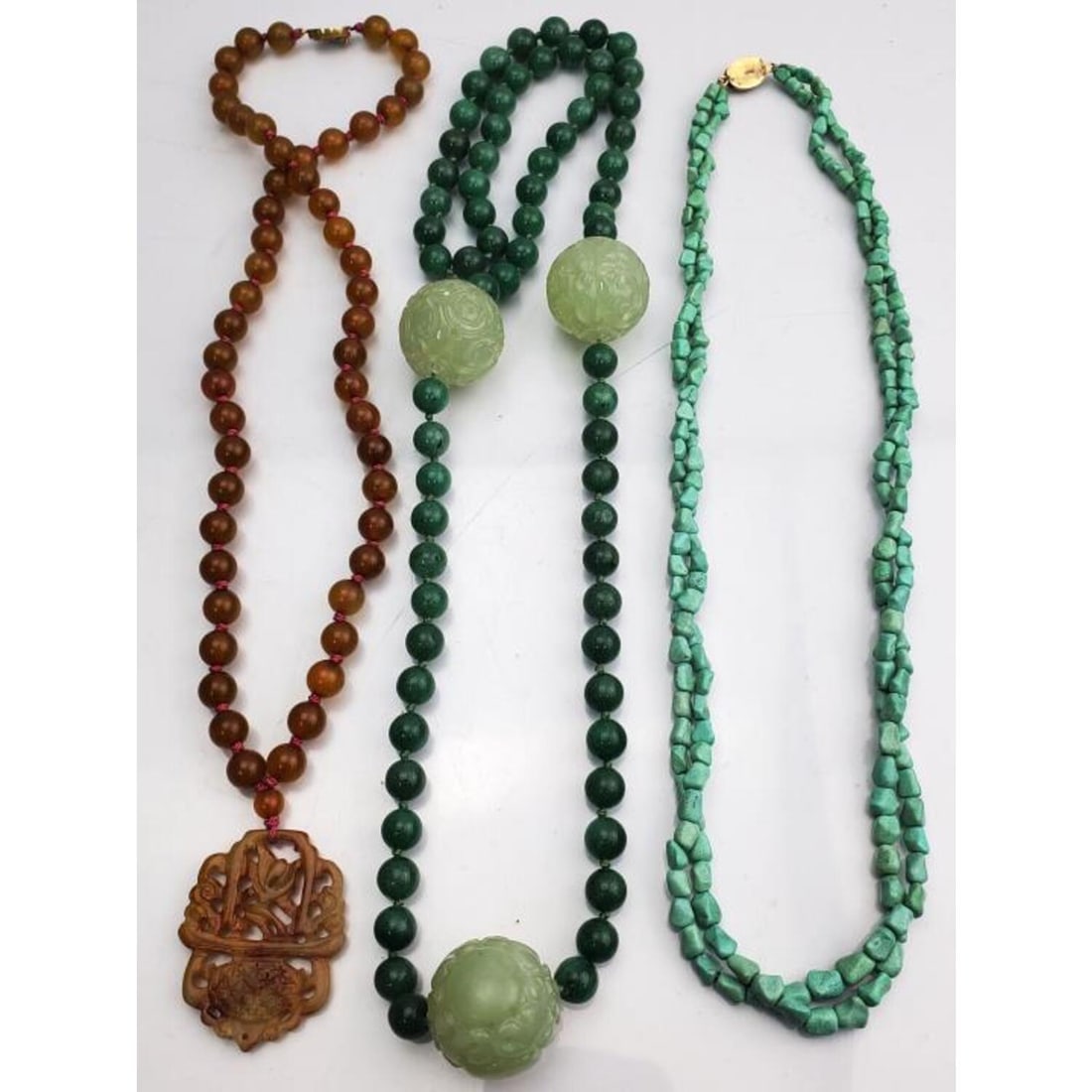 Vintage Lot of Chinese Jewelry Items; Jade (1 of 4)