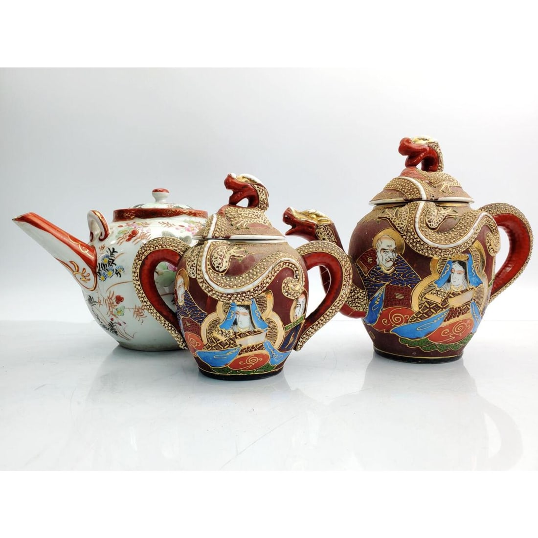 Lot of  3 Japanese Items 2 Teapots & 1 Sugar Bowl (1 of 5)