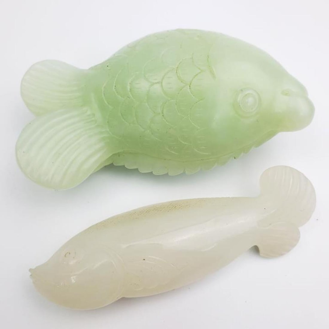 Lot of 2 Chinese Jade Fish Carvings (1 of 2)