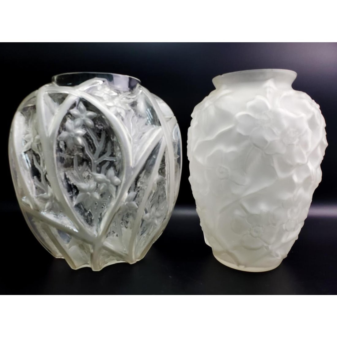 Lot of 2 Large Art Nouveau American Glass Vases (1 of 6)