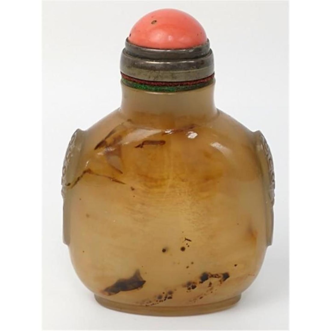 Antique Chinese Carved Agate Snuff Bottle (1 of 3)