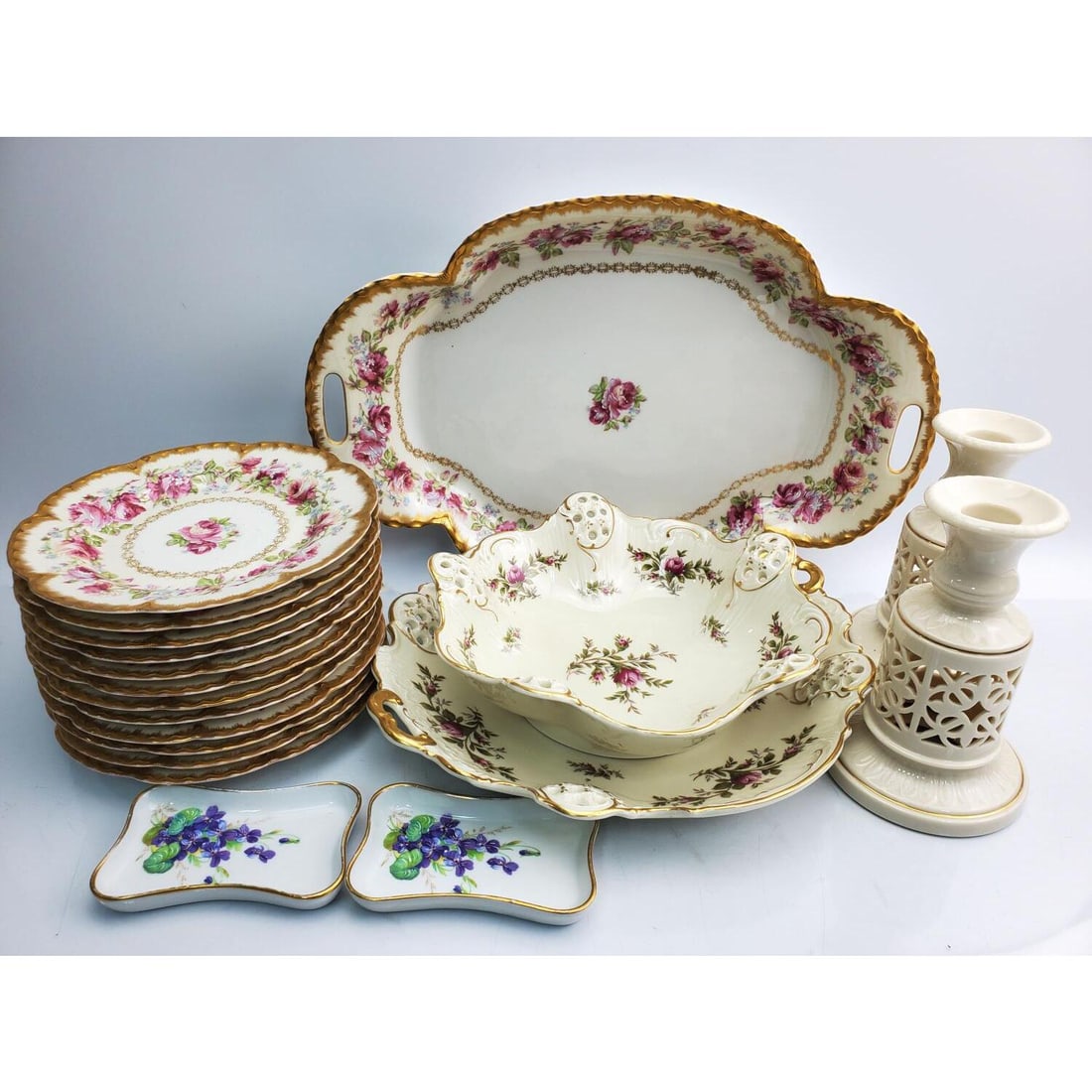 Large Lot of Vintage Porcelain (1 of 9)