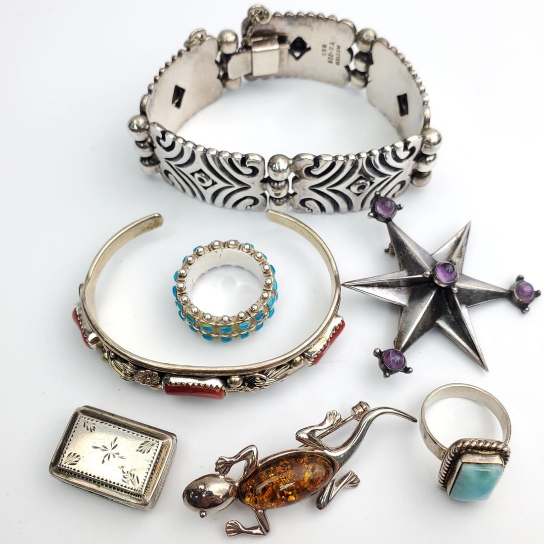 Large Lot of Silver Jewelry (1 of 5)