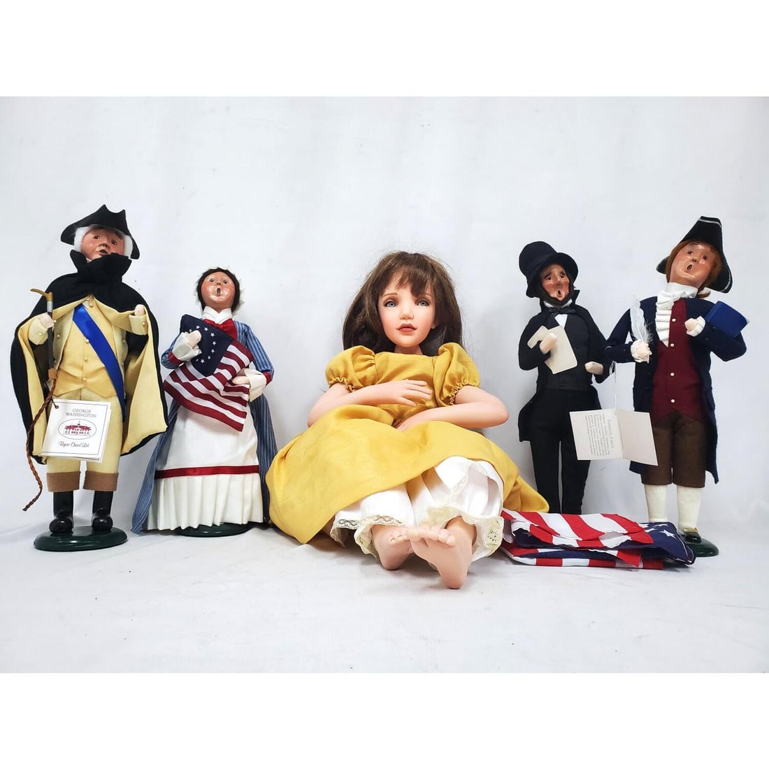 Lot of 5 Items 1 Ltd. Doll & 4 Byers Figurines (1 of 10)