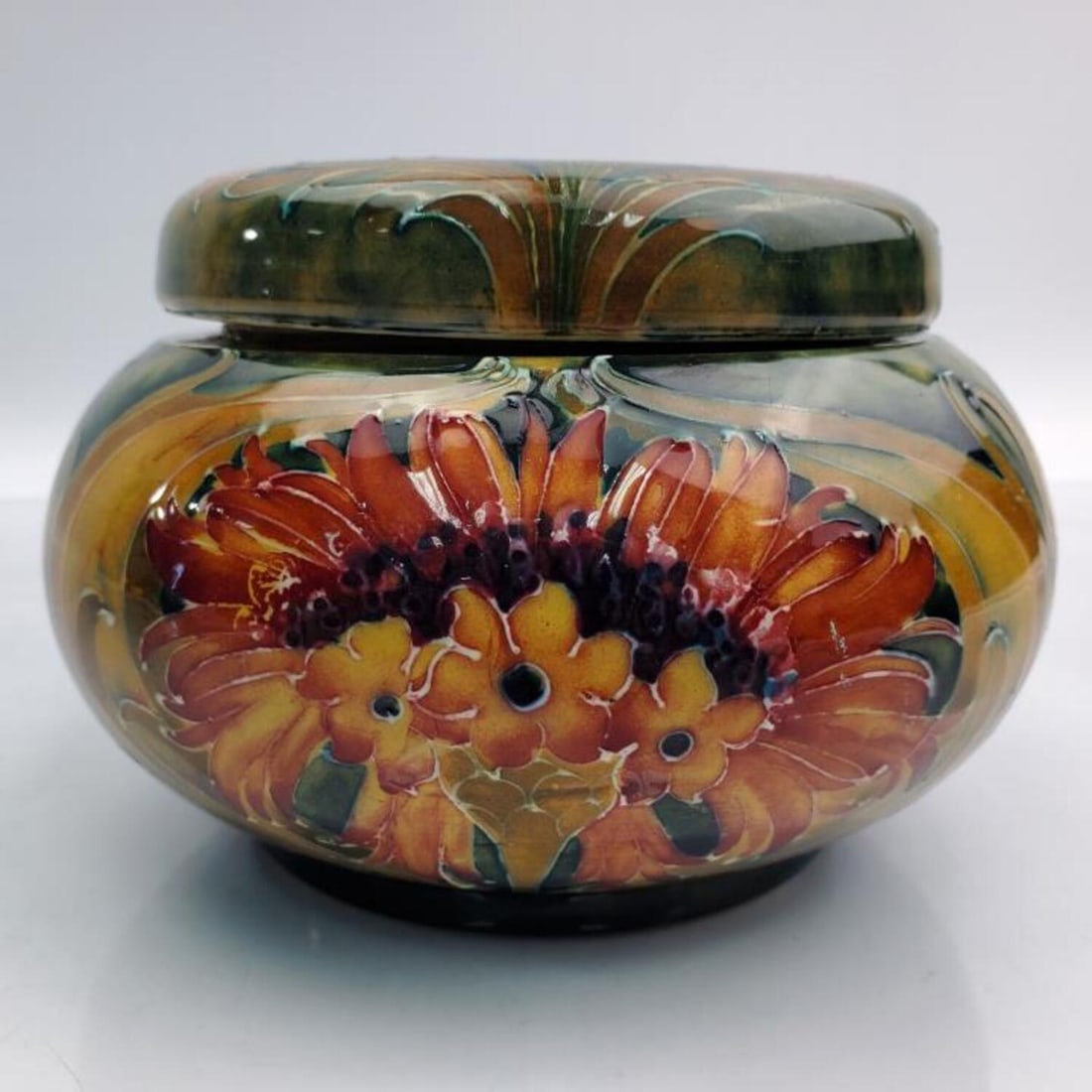 Antique English William Moorcroft Macintyre Box (1 of 6)