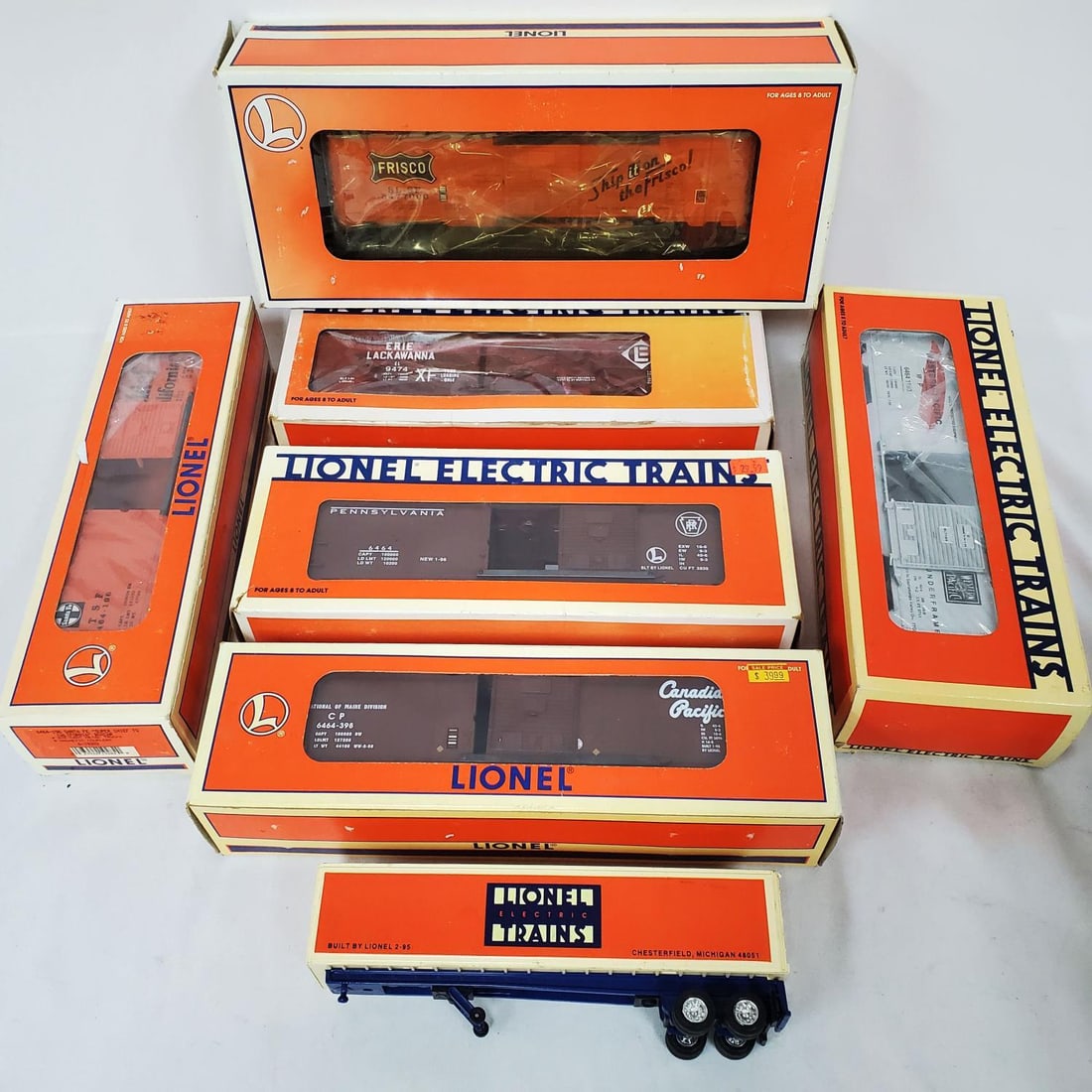 Lot of 7 Vintage Lionel Train Parts, 6 in Boxes (1 of 4)