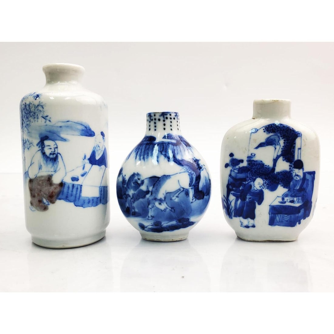 3 Chinese Blue & White Porcelain Snuff Bottles (1 of 4)