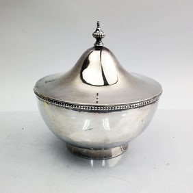 George III Sterling Silver Covered Bowl c.1788