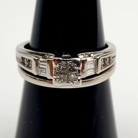 14K White Gold and Diamonds Heavy Double Band Ring