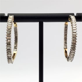 Pair of Silver and Diamonds Earrings