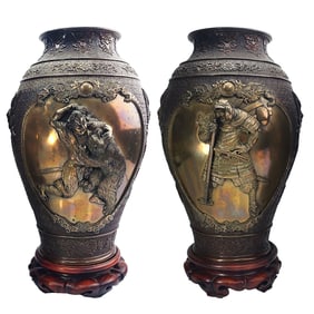 Antique Japanese Meji Period Signed Bronze Vases