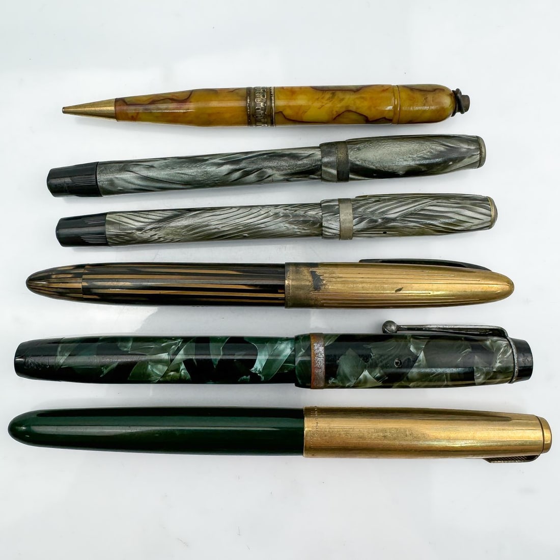 Lot of 5 Old Fountain Pens Incl. 3 w/ 14K Gold Nib (1 of 6)