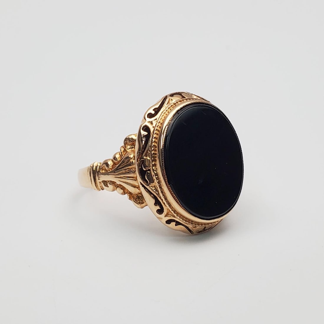 14K Gold and Onyx Men's Ring (1 of 4)