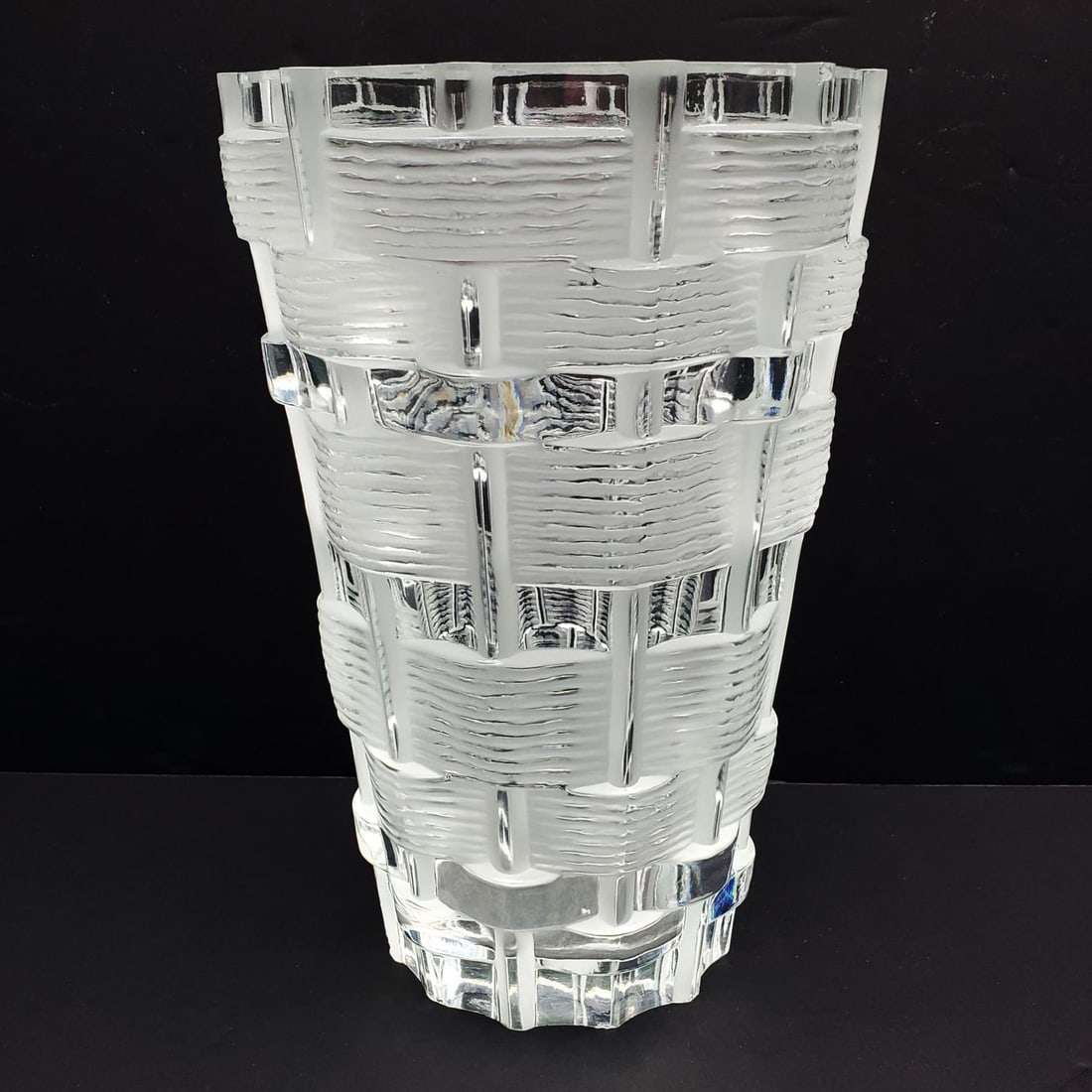 Large Vintage Lalique Basket Weave Vase (1 of 5)