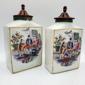 2 Chinoiserie Covered Ceramic Vases