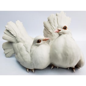Tay Italy Figure of Two Doves