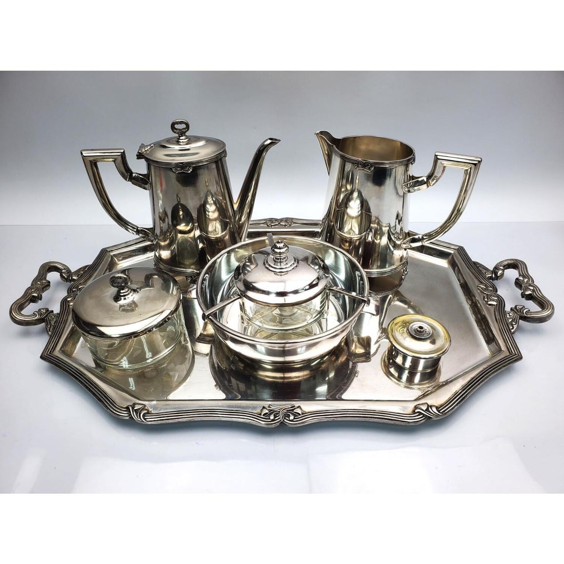 Vintage Lot of 6 Silver-Plated Items (1 of 7)