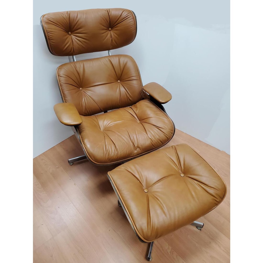 Vintage Charles and Ray Eames Style Lounge Set (1 of 7)