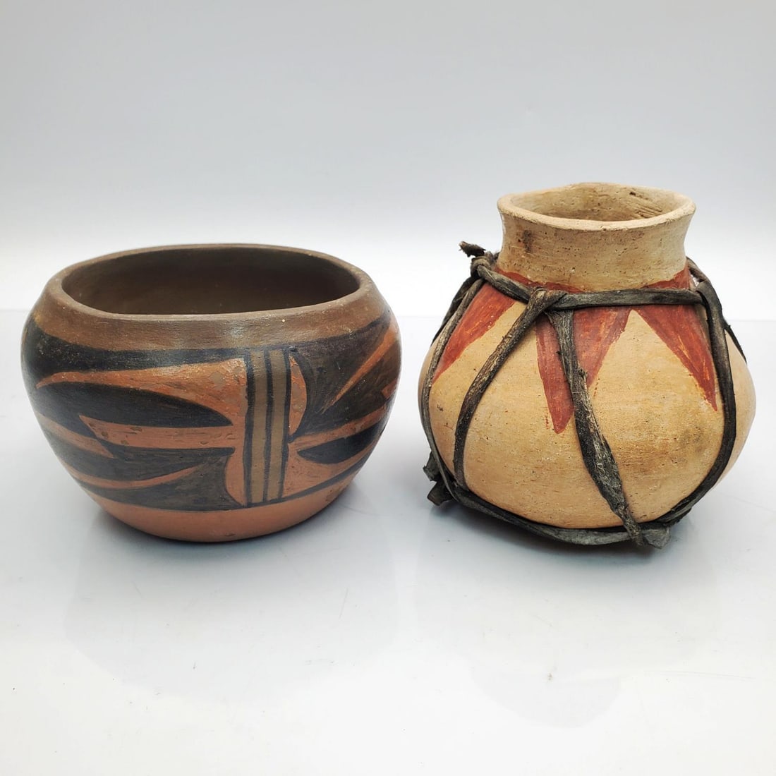 Lot of 2 Native American Pottery Vessels (1 of 5)