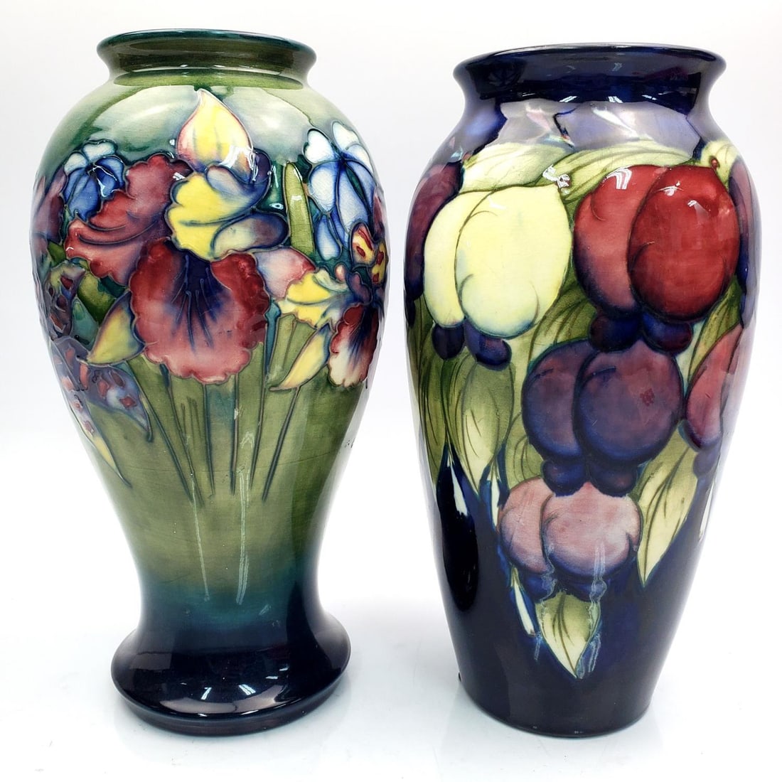 Lot of 2 Moorcroft English Large Pottery Vases (1 of 8)
