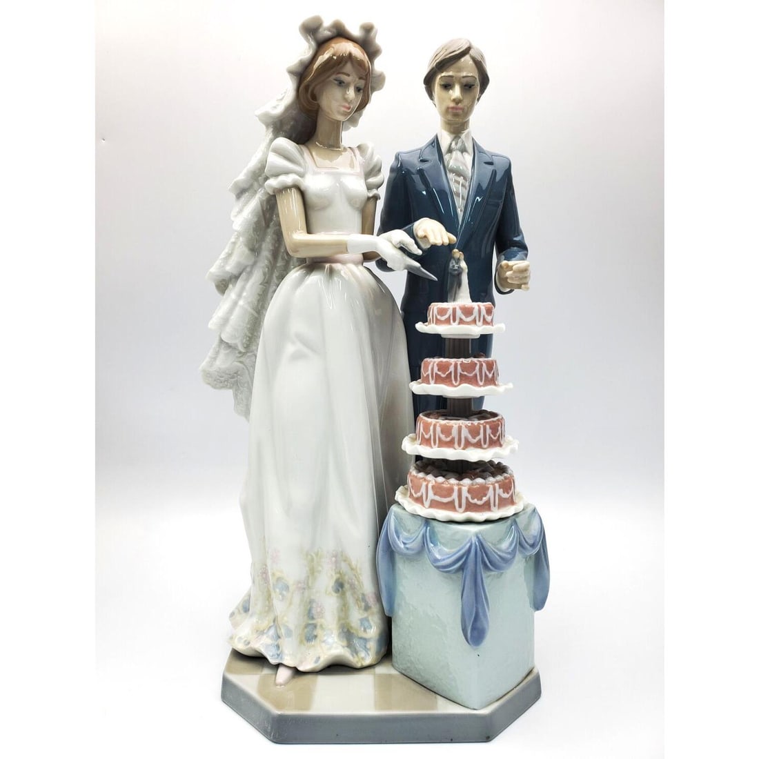 Vintage Lladro "Wedding Cake, Bride & Groom" (1 of 6)