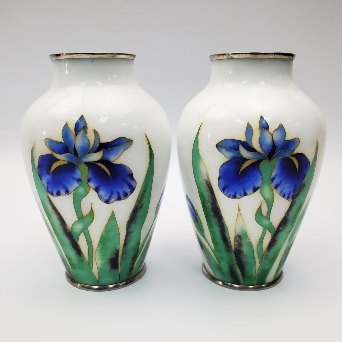 Pair of Vintage Japanese Cloisonne Vases (1 of 5)