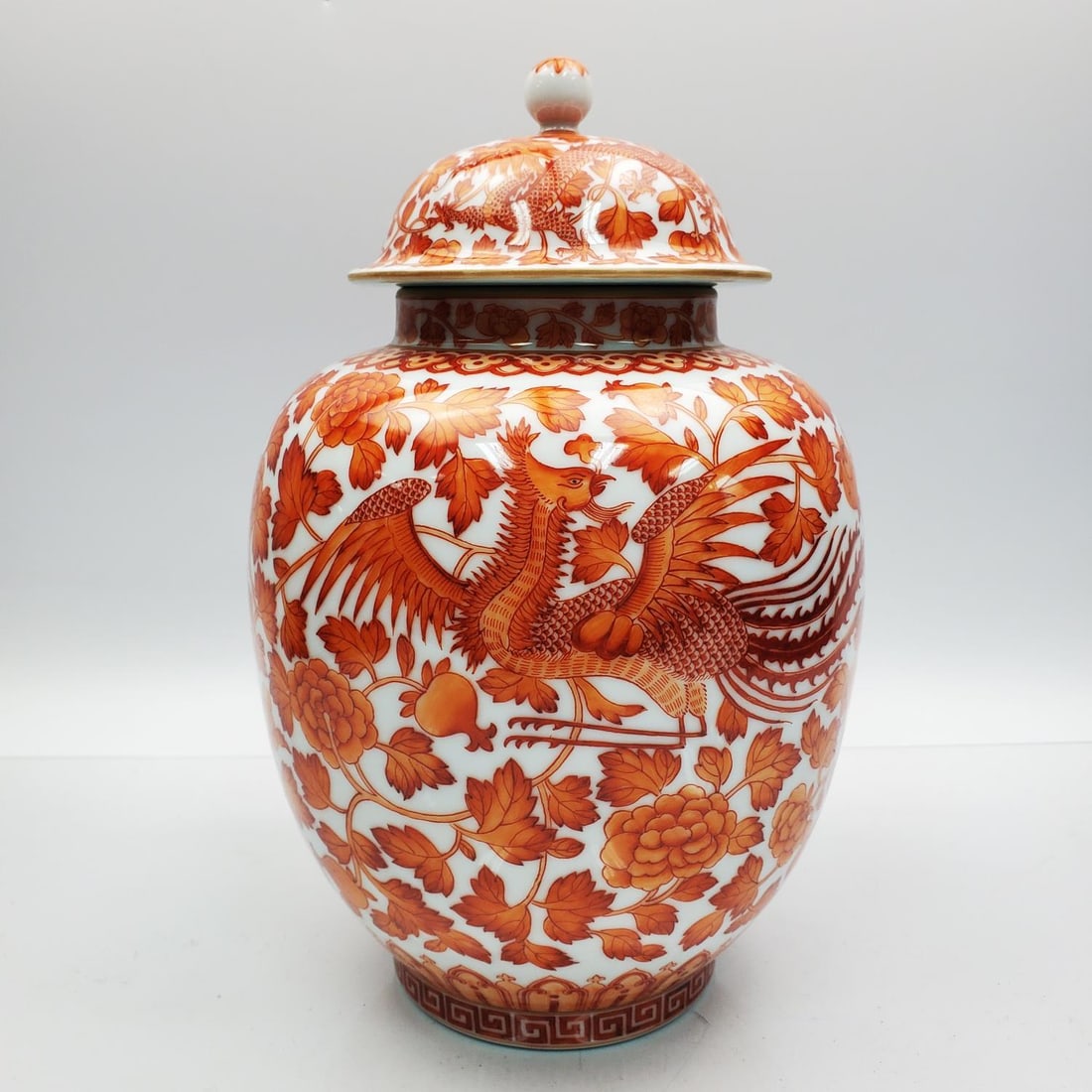 Chinese Porcelain Covered Jar (1 of 6)