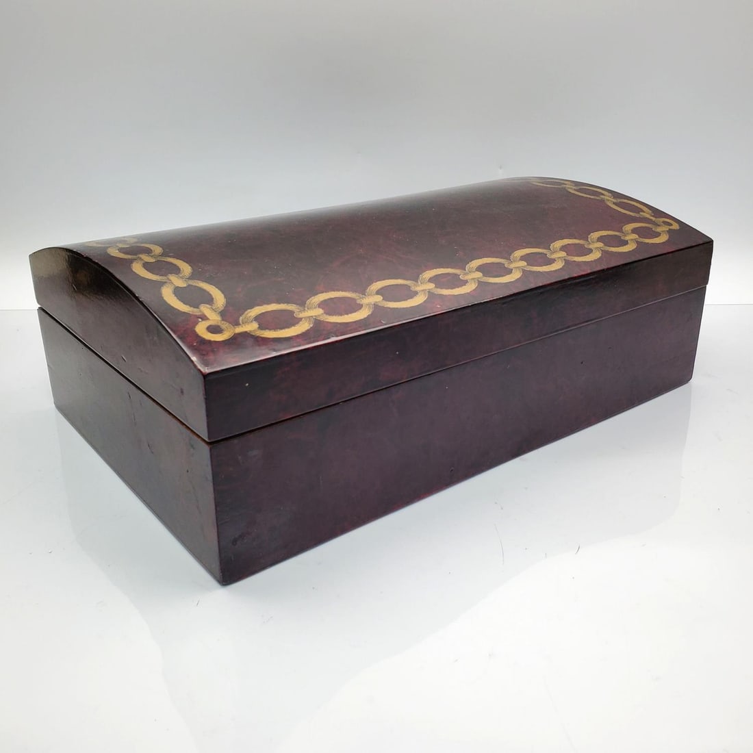 Vintage Red Wooden Box w/ Gold Chain Design (1 of 3)