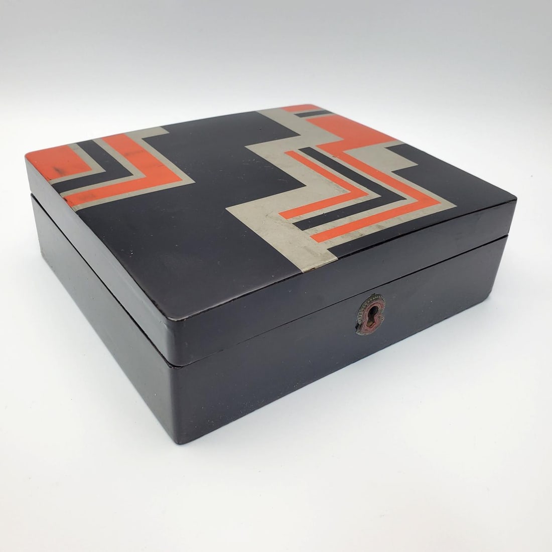 Old Japanese Lacquered Box: Old Japanese Lacquered Box. Condition: Generally Very Good. Dimensions: L-7" x W-6" x H-2.25". Provenance: From the Estate of an Important Private Long Island, NY Collector. Collected Over Several Dec