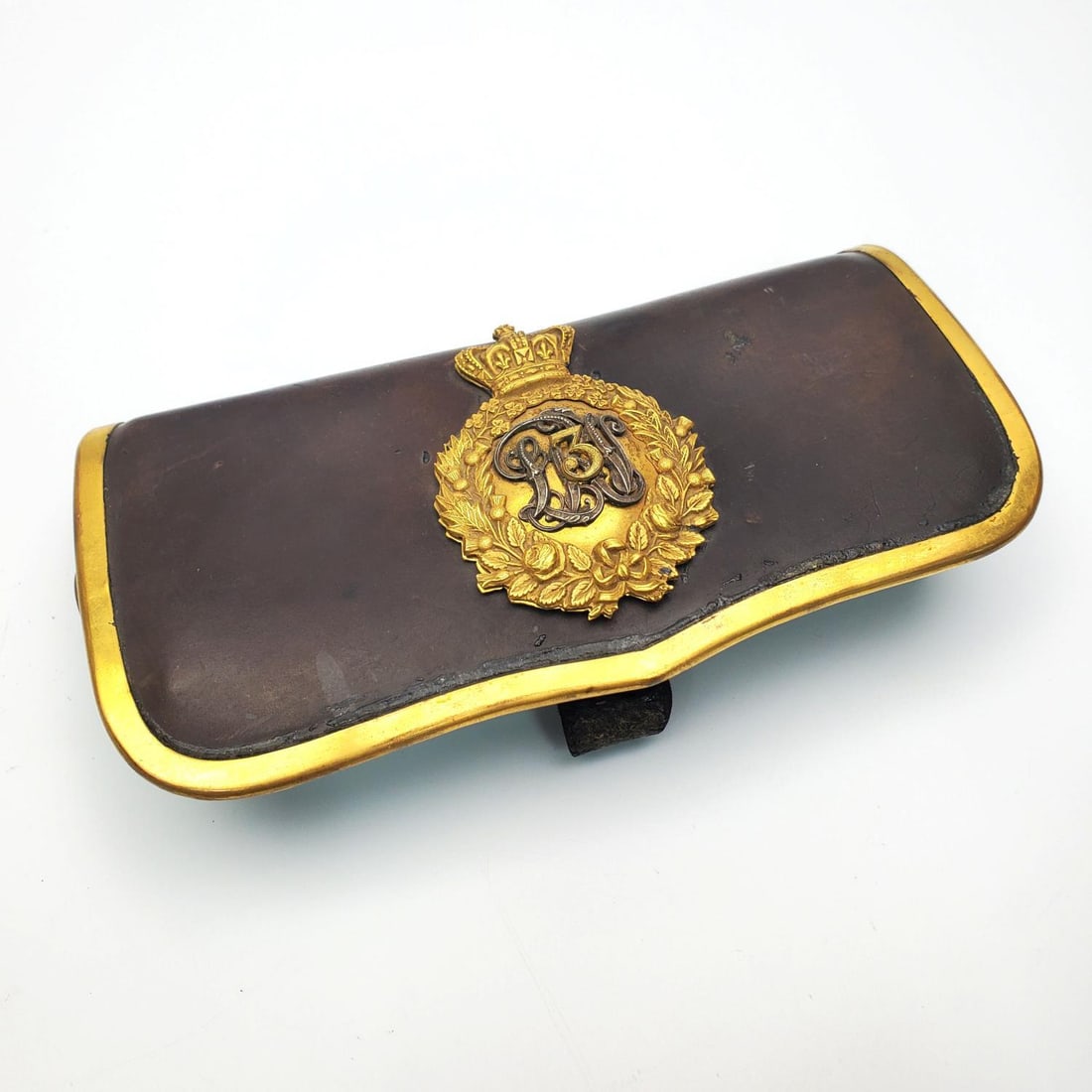 Early Antique English Army Leather Cartridge Pouch (1 of 5)