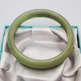 Fine Chinese Hetian Probably Jade Bracelet