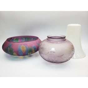 Lot of 3 Art Glass Items