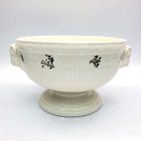 Wedgwood Conway Pattern Tureen w/ Ram's Head