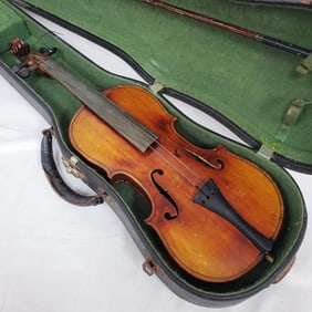 Antique Violin (Copy of Stradiuarius)