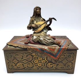 Attributed to Franz Bergman, Austrian (1861-1936) Bronze Box