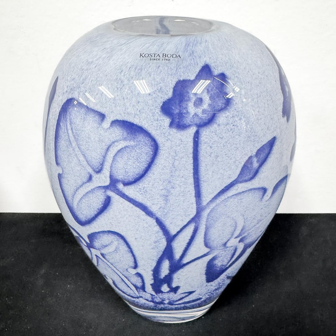 Vintage Kosta Boda Swedish "Papi Vase" (1 of 6)