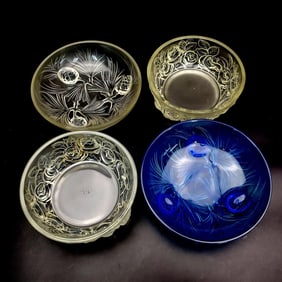 Lot of 4 Verlys French Art Deco Art Glass Bowls