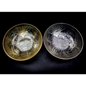 Pair of Verlys French Art Deco Art Glass Bowls