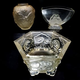 Lot of 3 Verlys French Art Deco Art Glass Items