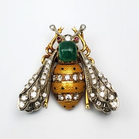 Exceptional 18K White & Yellow Gold "Bee" Brooch